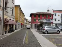 San Vito al Tagliamento, H�user an der Via Guglielmo Marconi (06.05.2017)