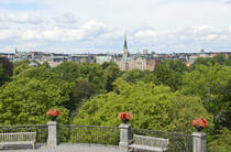 Blick auf das Stockholmer Viertel stermalm vom Freilichtmuseum Skansen.
Aufnahme: 26. Juli 2017.