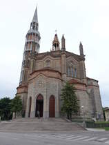 Mortegliano, Dom St. Peter und Paul, erbaut im 19. Jahrhundert (06.05.2017)