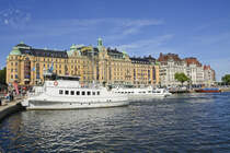 Gebude aus der schwedischen Grnderzeit am Strandvgen in Stockholm. Aufnahme: 26. Juli 2017.
