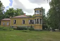 Aborreberg Veranda und Jugendherberge �stlich von Norrk�ping in Schweden. Die schwedische Jugendherbergen bieten Unterk�nfte in eigenen Zimmern und in einigen F�llen ein Bett im Mehrbettzimmer.
Aufnahme: 23. Juli 2017.