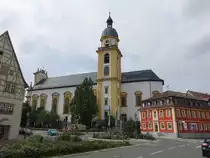 Kitzingen, Ev. Stadtkirche, erbaut von 1686 bis 1699 durch Antonio Petrini, fr�here Ursulinenkirche (27.08.2017)