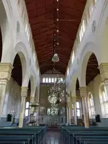 Delsbo, Innenraum der Ev. Kirche, Kanzel von 1892, erschaffen von Fritz Eckert, Gem�lde von Gunnar Torhamn (20.06.2017)