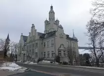 Eibenstock, Rathaus im Stil des Historismus mit zahlreichen Jugendstilelementen, erbaut durch Arthur L�tzner (19.02.2017)