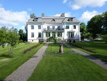 Herrenhof in Hgbo, erbaut 1739 durch Hans Hierta, Umbau im Rokokostil 1764 (22.06.2017)