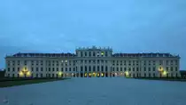 Das Wiener Schloss Sch�nbrunn an einem k�hlen Morgen im November 2010.