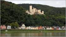 Koblenz. Schloss Stolzenfels ist ein eindrucksvolles Bauwerk der Rheinromantik. Es wurde von 1836 bis 1842 auf den Ruinen einer Burg des 13. Jahrhunderts errichtet. Seit 2002 ist das Schloss Stolzenfels Teil des UNESCO-Welterbes Oberes Mittelrheintal. 15.09.2017