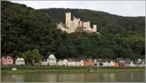Koblenz. Schloss Stolzenfels ist ein eindrucksvolles Bauwerk der Rheinromantik. Es wurde von 1836 bis 1842 auf den Ruinen einer Burg des 13. Jahrhunderts errichtet. Seit 2002 ist das Schloss Stolzenfels Teil des UNESCO-Welterbes Oberes Mittelrheintal. 15.09.2017
