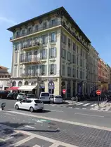 Nizza, Geb�ude an Avenue Saint-Jean Baptist (27.09.2017)