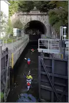 Weilburg. Die s�dliche Einfahrt in den 195 m langen Schifffahrtstunnel, der in den Jahren 1844-47 erbaut wurde. Hier befindet sich auch die aus zwei Kammern betehende Koppelschleuse. 18.09.2017