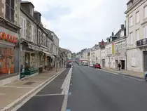 Le Blanc, H�user in der Avenue Gambetta in der Altstadt (08.07.2017)