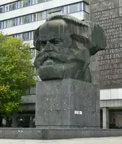 Das Karl-Marx-Monument in Chemnitz (fr�her Karl-Marx-Stadt).
Aufgenommen im Oktober 2017.