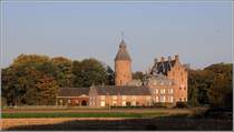 Dalfsen. Kasteel (Schloss) Rechteren in der Abendsonne des 15.10.2017.