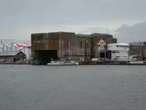 Saint-Nazaire, ehem. U Boot Bunker im Hafen Le Bassin (11.07.2017)