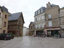 Thouars, Maison Medivales in der Rue du Chateau (12.07.2017)