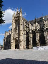 Limoges, Kathedrale Saint-Etienne, Krypta von 1013, gotische Kathedrale erbaut ab 1273 (14.07.2017)