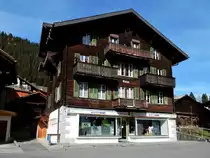 M�rren, Intersport St�ger, Chalet “Enzian”, Baujahr 1910 - 26.10.2017