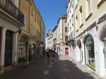 Chalon-sur-Saone, H�user in der Rue au Change in der Altstadt (16.07.2017)