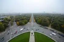 Blick von der Aussichtsplattform auf der Siegess�ule in Richtung Berlin-Mitte. (Oktober 2013)