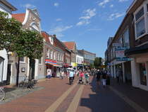 Almelo, Huser in der Grote Straat in der Altstadt (22.07.2017)