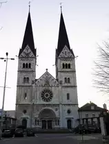 Olten, r�misch-katholische Pfarrkirche St. Martin, neuromanisch, Baujahr 1908 bis 1910 - 01.03.2012