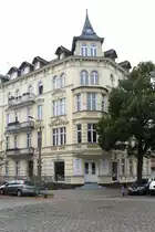 POTSDAM, 26.10.2017, Wohn- und Gesch�ftshaus in der Lenn�stra�e