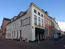 Kampen, historische H�user in der Oude Straat in der Altstadt (24.07.2017)