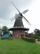 Nijeveen, Kornm�hle De Sterrenberg, erbaut 1786 (24.07.2017)