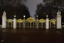 Das Goldene Tor am Buckingham-Palast in London. (M�rz 2013)