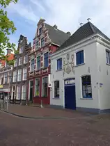 Franeker, Giebelh�user in der Voorstraat in der Altstadt (26.07.2017)