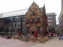 Groningen, Geb�ude der historischen Waag am Waagplein (27.07.2017)