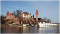 Die Burganlage von Tangermnde mit (v.r.) dem Gefngnisturm, der alten Kanzlei, dem Schloss und dem Kapitelturm. Aufnahmedatum: 10.02.2008