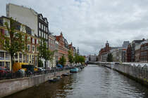 Die Singel ist ein mittelalterlicher Festungsgraben in Amsterdam. (August 2012)