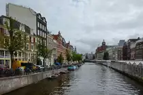 Die Singel ist ein mittelalterlicher Festungsgraben in Amsterdam. (August 2012)