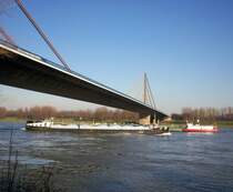 Homberger Rheinbrcke (Duisburg) - A40 Richtung Dortmund