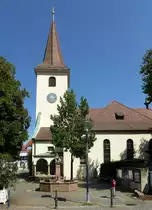 Bad Krozingen, Blick von S�den auf die katholische Pfarrkirche St.Alban, Sept.2017