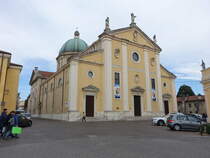 Thiene, Dom St. Maria Assunta, erbaut von 1625 bis 1630 durch A. Maganza, von 1927 bis 1932 wurde die Kuppel nach Plnen des Architekten Pasinati errichtet (28.10.2017)