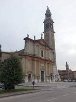 Lendinara, Dom St. Sofia in der Via San Giuseppe, erbaut im 18. Jahrhundert, Kampanile erbaut bis 1857 (28.10.2017)