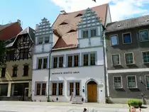 Weienfels: Das Heinrich-Schtz-Haus in der Nikolaistrae 13 ist das einzige original erhaltene Wohnhaus des Komponisten, der es 1651 erwarb und hier von 1657 bis 1672 seinen Lebensabend verbrachte. Das um 1552 erbaute Renaissancehaus wurde von 2010 bis 2012 aufwendig saniert und ist heute ein Museum. http://www.schuetzhaus-weissenfels.de/ (Aufnahme am 18.06.2016)