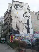 Paris, H�userwand mit Graffiti in der Rue du Cloitre Saint-Merri (31.03.2018)