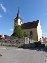 Kochersteinsfeld, die 1733 teilweise neu erbaute Evangelische Kirche wurde 1876 umfassend renoviert (29.04.2018)