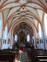 Martinskirchen, Innenraum der Pfarrkirche St. Martin (09.04.2017)