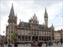 Gent. Das Alte Postgeb�ude am Korenmarkt. Heute sind hier ein Einkaufscenter und ein Luxushotel zu finden. 28.04.2018