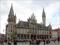 Gent. Das Alte Postgeb�ude am Korenmarkt. Heute sind hier ein Einkaufscenter und ein Luxushotel zu finden. 28.04.2018