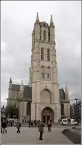 Gent. Die Westseite der St.-Bavo-Kathedrale. Bereits 942 wurde ein h�lzerner Vorg�ngerbau geweiht. 28.04.2018