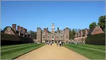 Blickling. Blickling Hall wurde 1616 im elisabethanischen Stil errichtet. Seit 1940 geh�rt es dem National Trust. 05.05.2018