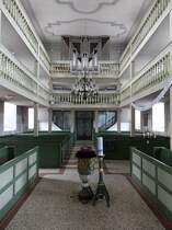 Ludwigstadt, Innenraum mit Orgelempore in der Ev. St. Michael Kirche (14.04.2017)