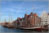 Huserfront an der Untertrave in Lbeck. Aufnahmedatum: 16.11.2006