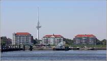 Cuxhaven. Die Gebude Am Seedeich werden vom 230 m hohen Friedrich-Clemens-Gerke-Turm, dem Fernmeldeturm Cuxhavens, berragt. (In der Karte ist der Turm markiert) 14.05.2018