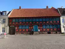 Nyborg, der Mads Lerches G�rd, ein ehemaliger Kaufmannshof aus zweist�ckigem Fachwerk, wurde 1601 von dem B�rgermeister Mads Lerche errichtet und beherbergt heute das Stadtmuseum (05.06.2018)